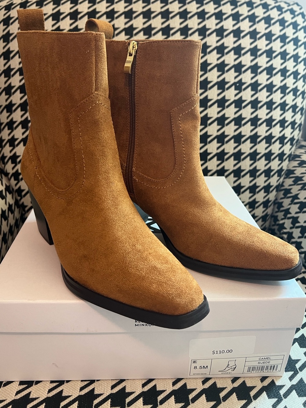 Rebecca Minkoff Women’s US 8 Camel Suede Ankle Booties Pointed Toe Pull-On